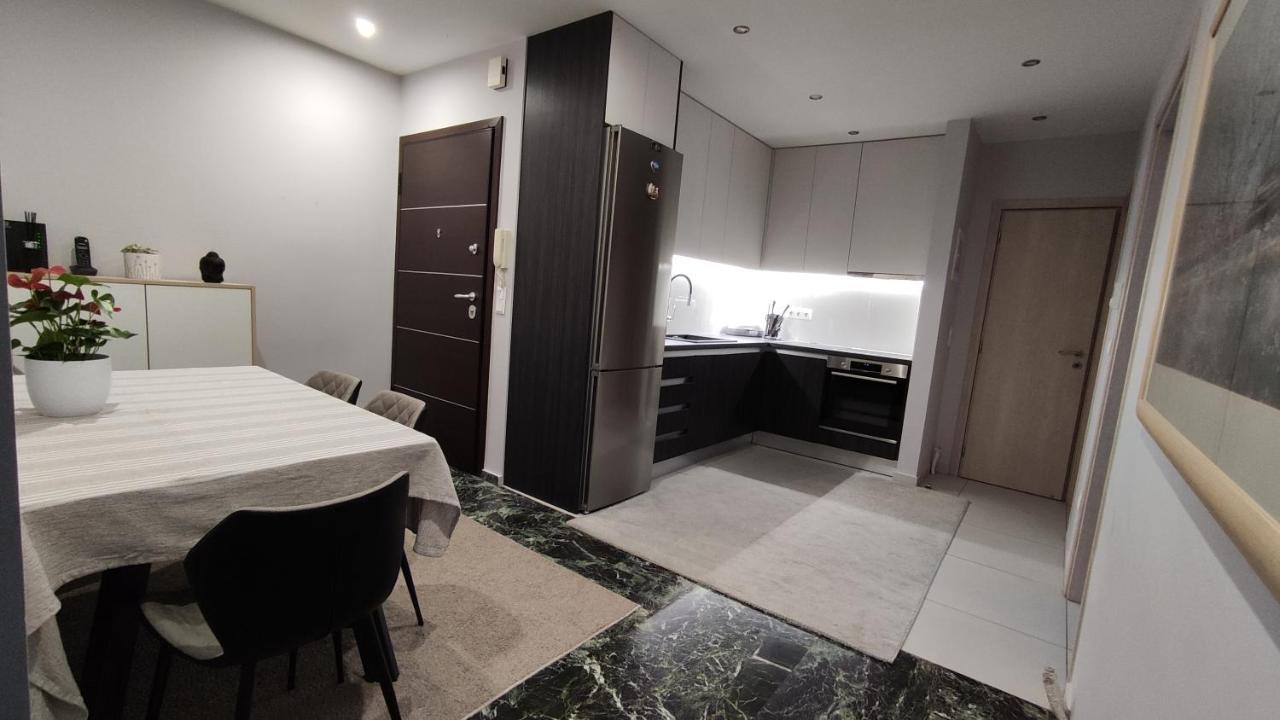 Two Bedroom Apartment In أثينا المظهر الخارجي الصورة